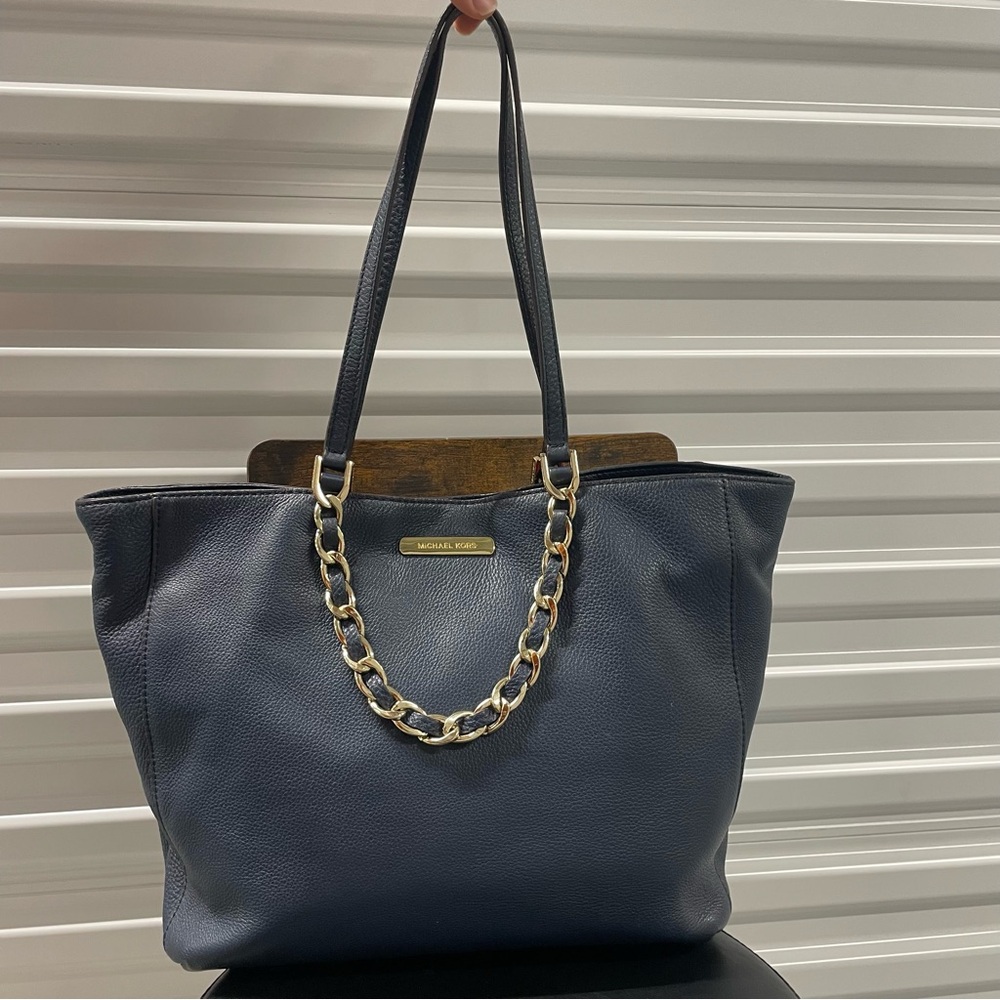 Michael Kors Navy Raven Mercer Tote with Gold Chain